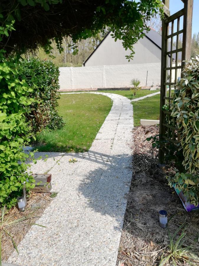 Au Coeur Du Jardin La Boussac Exterior foto