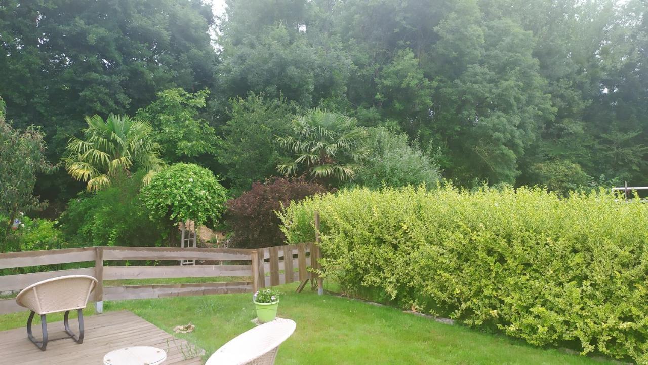 Au Coeur Du Jardin La Boussac Exterior foto
